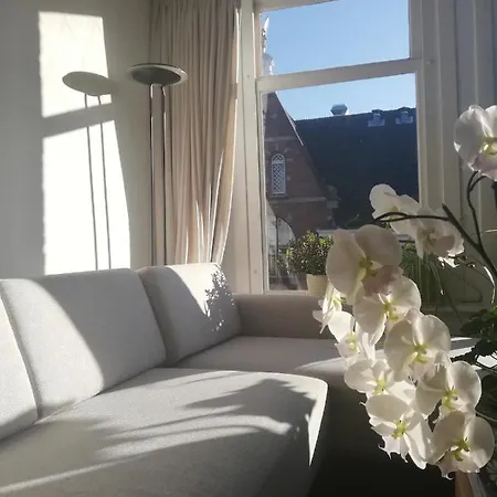 Right In The Middle Of The Cuypmarket, Close To Restaurants, Walking Distance Of Major Musea Amesterdão